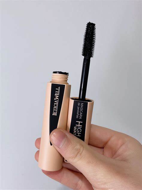 💧 Mascara Rezistentă la Apă – High Impact | Leticia Well
