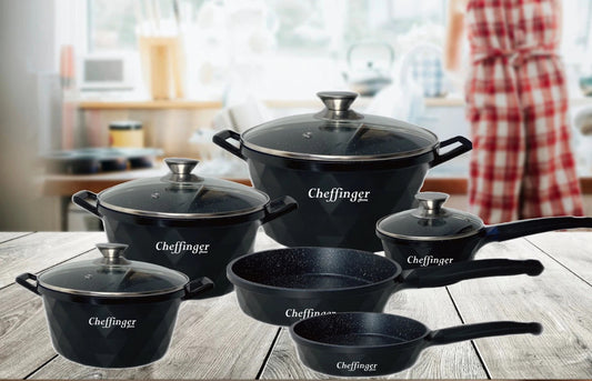 Set Diamant  Negru  Tigăi și Oale 12 Piese cu Capace din Sticlă – Aluminiu Turnat, Antiaderent, Potrivit pentru Inducție și Toate Tipurile de Plite