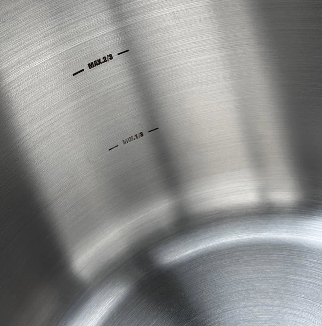 **Oala Sub Presiune Cheffinger - 24cm - 8L - Oțel Inoxidabil**